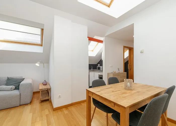 Atico Alameda Apartment *